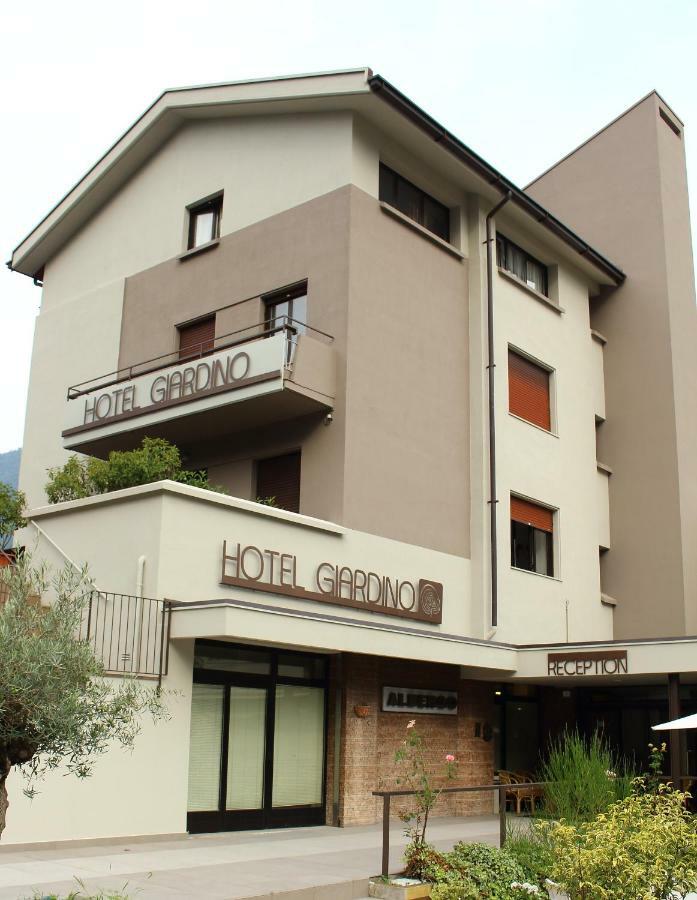 Hotel Giardino Breno Exterior photo